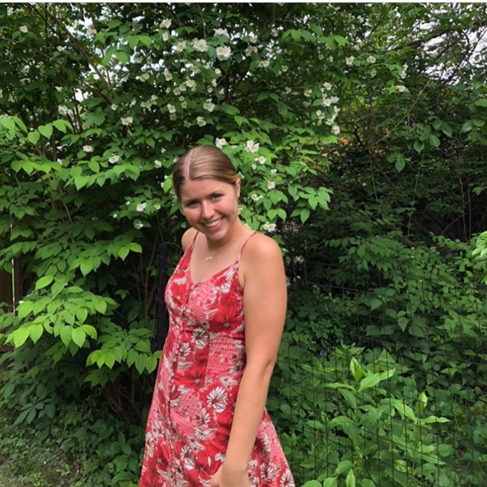 Meet your Posher, Felicity